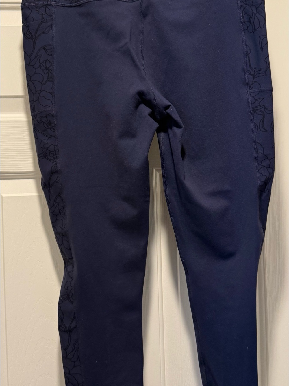 Skechers Navy Girls' Active Leggings with Subtle Side Print